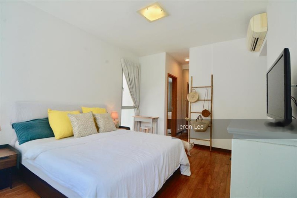 The Esta (D15), Condominium #182587542